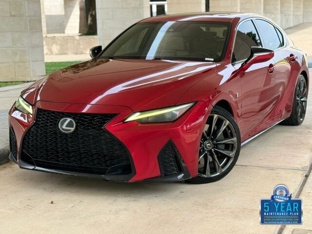 2022 LEXUS IS