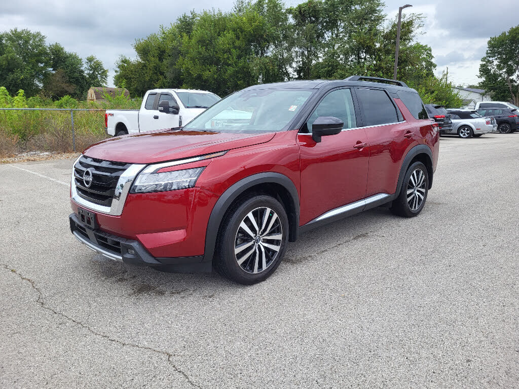 2023 NISSAN Pathfinder
