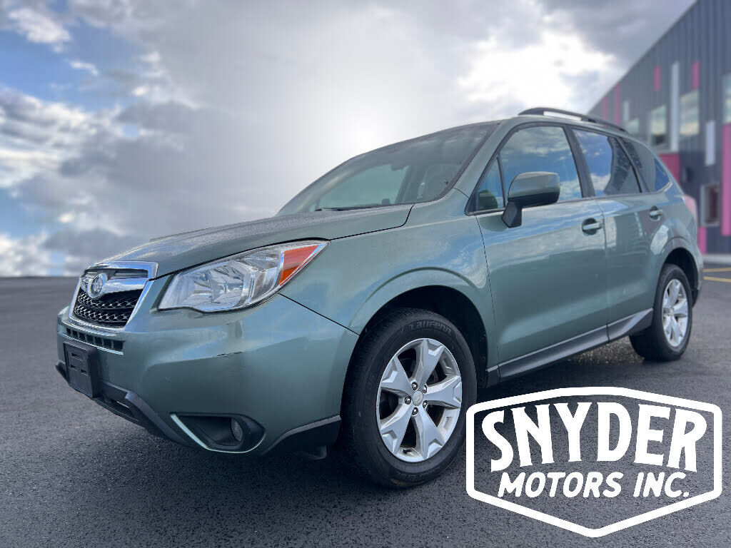 2016 SUBARU Forester