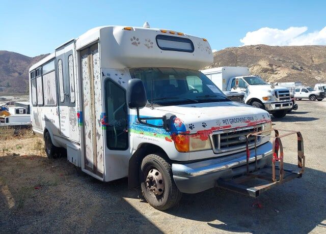2007 FORD E-450