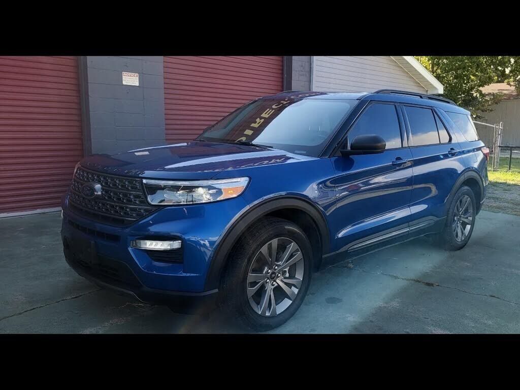 2021 FORD Explorer