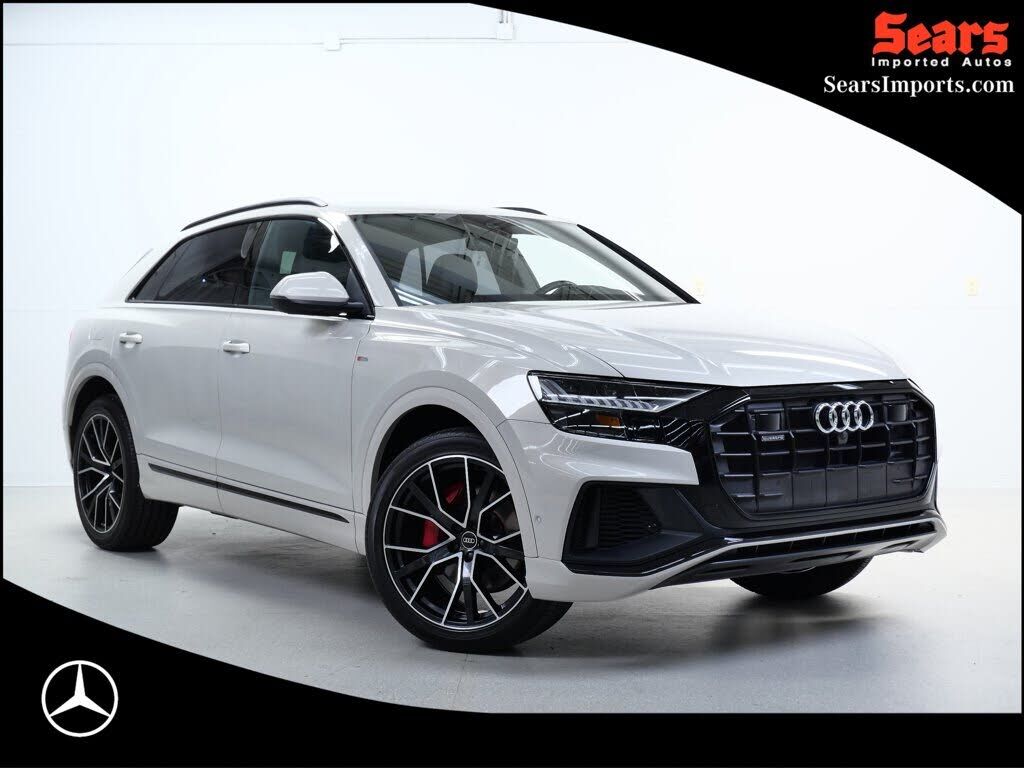 2023 AUDI Q8