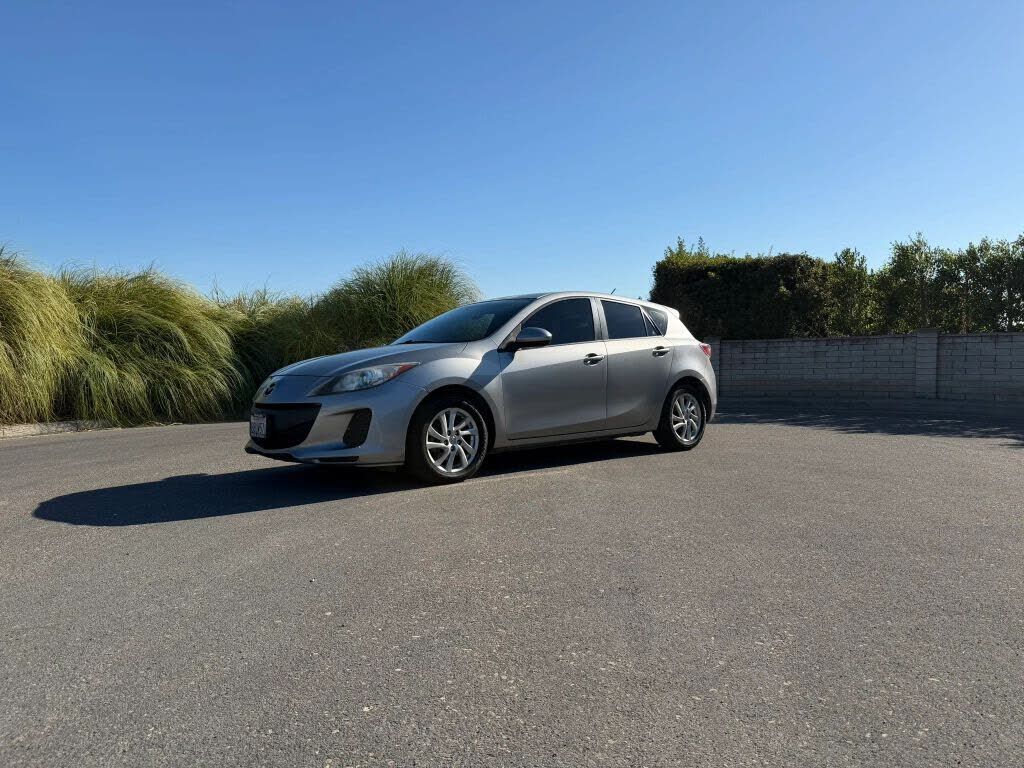 2012 MAZDA Mazda3