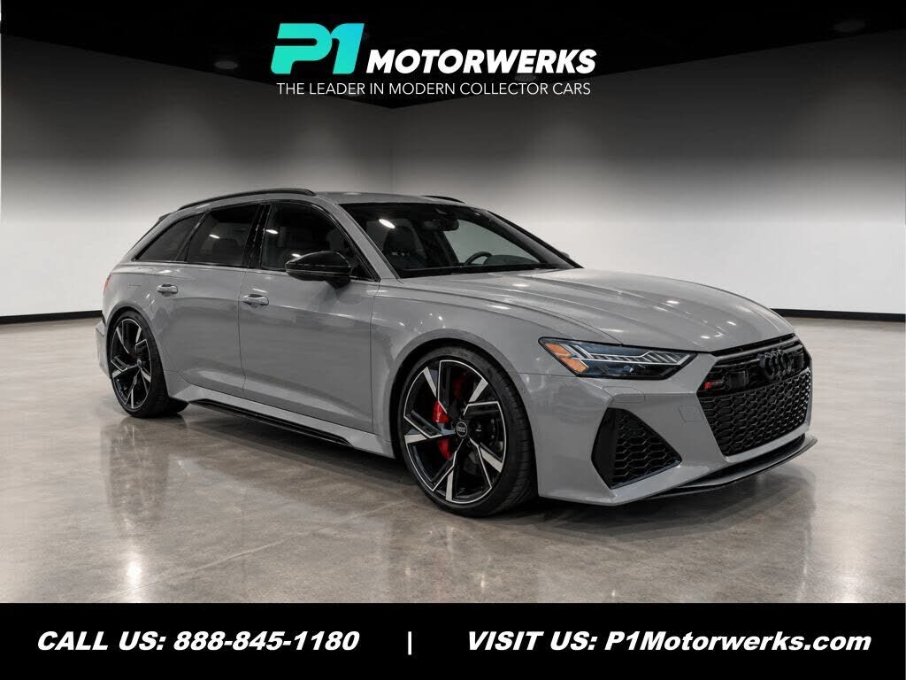 2022 AUDI RS 6 Avant
