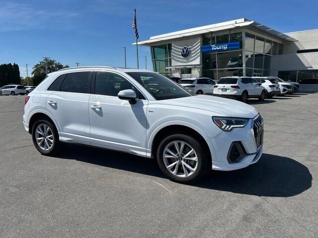 2025 AUDI Q3
