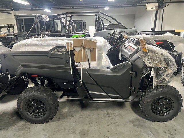 2026 HONDA SXS700M