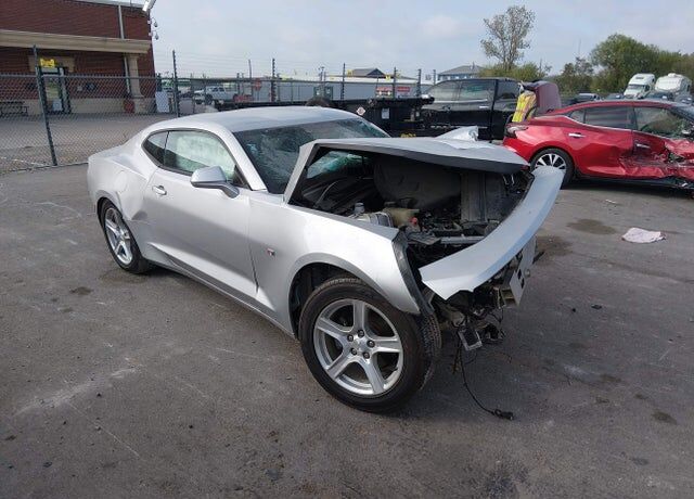 2017 CHEVROLET Camaro