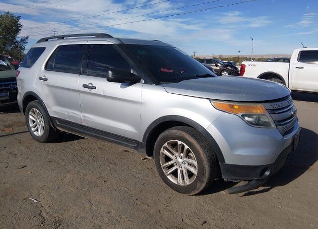 2015 FORD Explorer