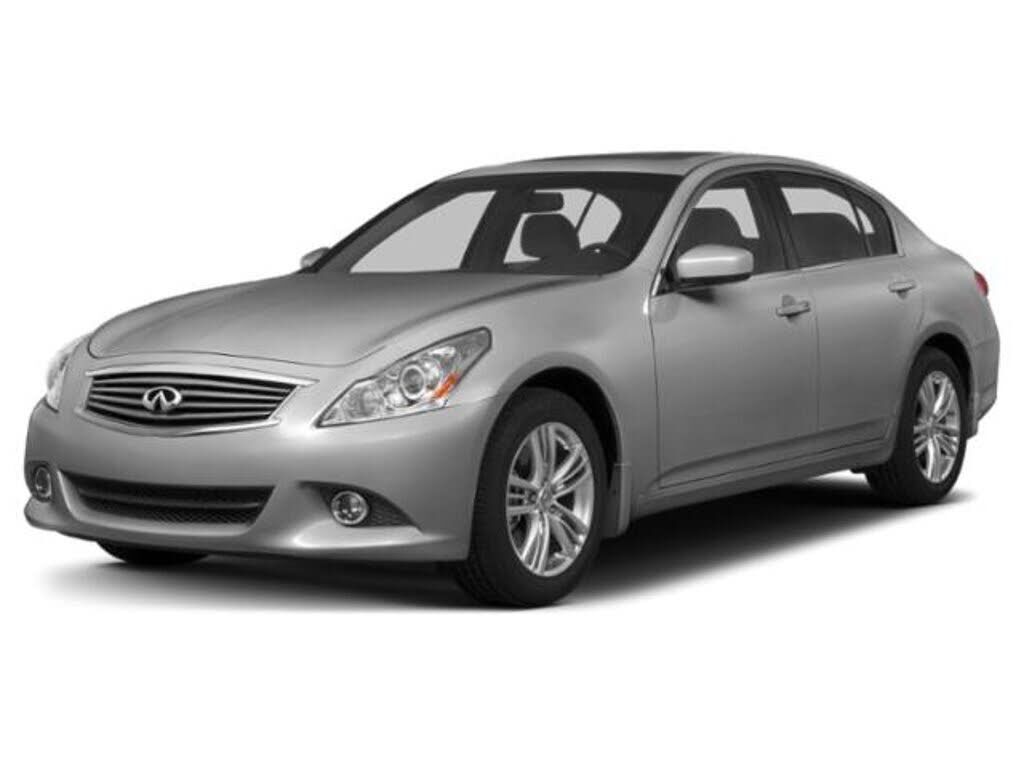2015 INFINITI Q40
