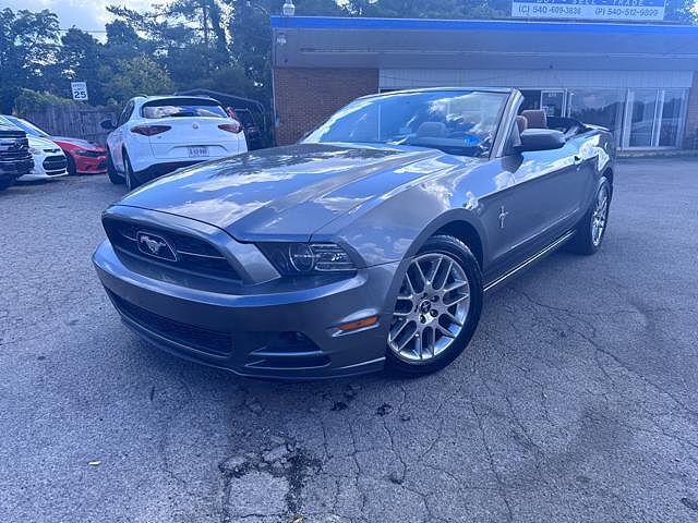 2013 FORD Mustang
