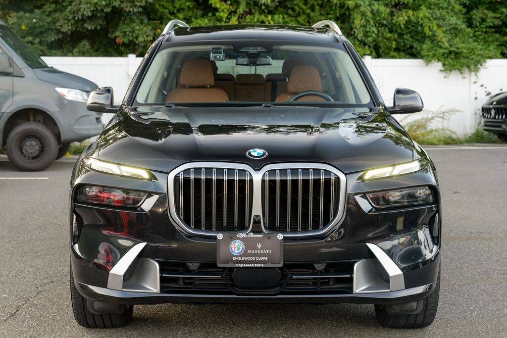 2024 BMW X7
