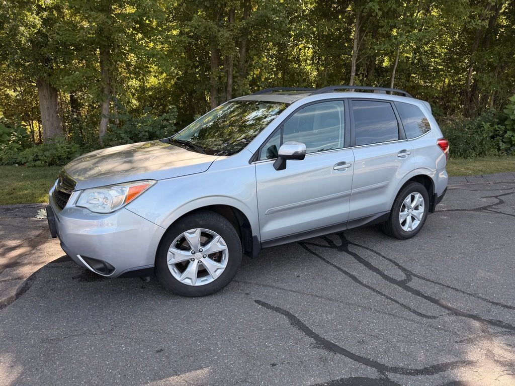 2014 SUBARU Forester