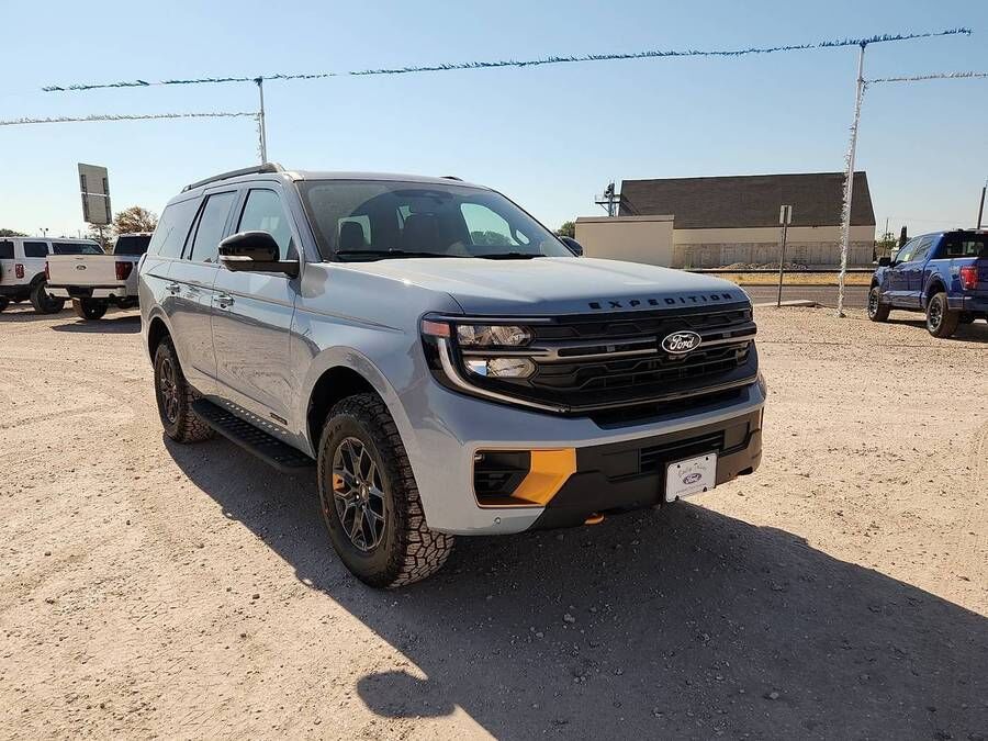 2027 FORD Expedition