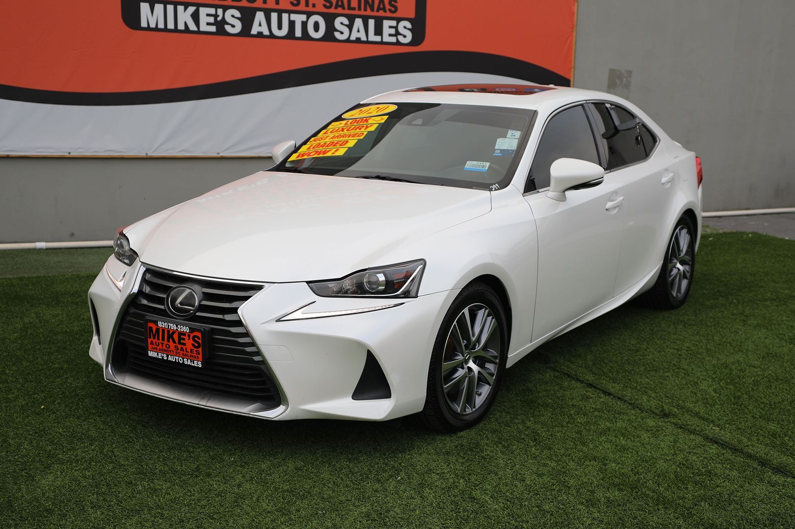 2020 Lexus IS