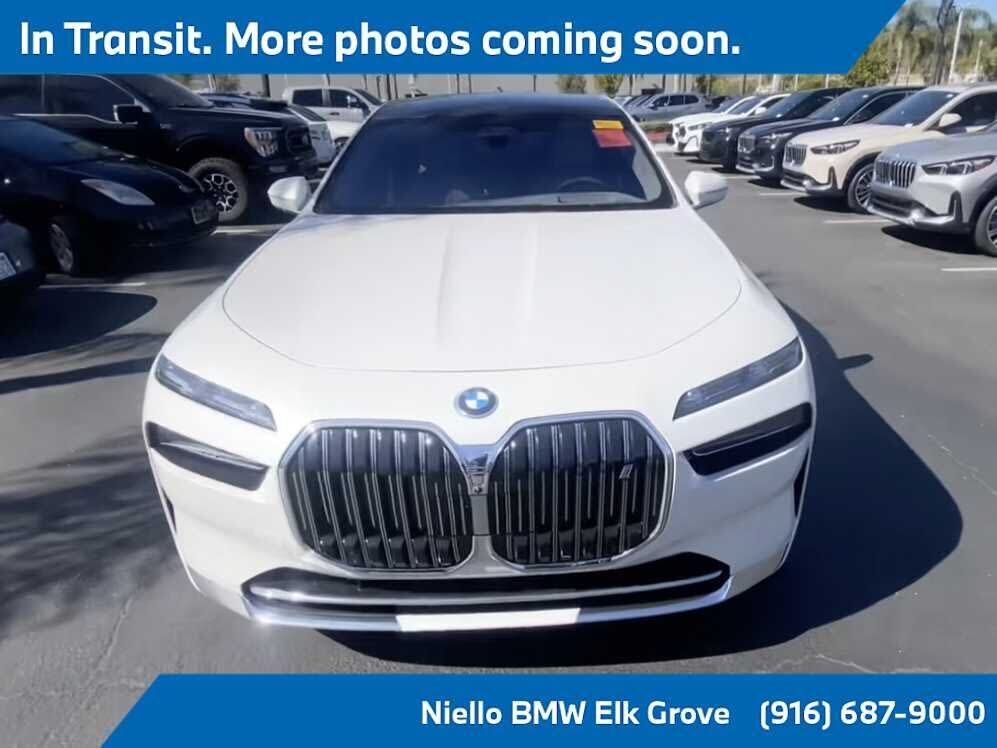 2023 BMW i7