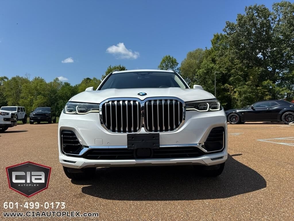 2022 BMW X7