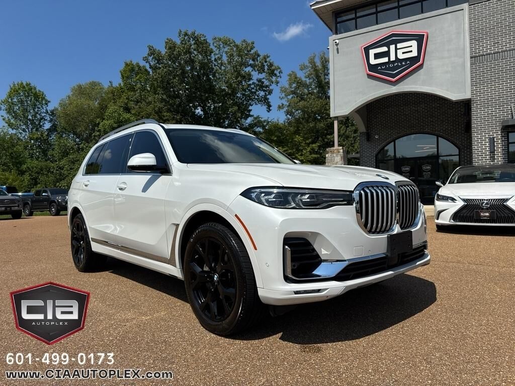 2022 BMW X7