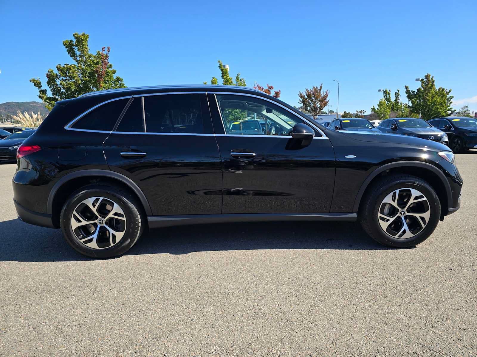 2025 Mercedes-Benz GLC-Class