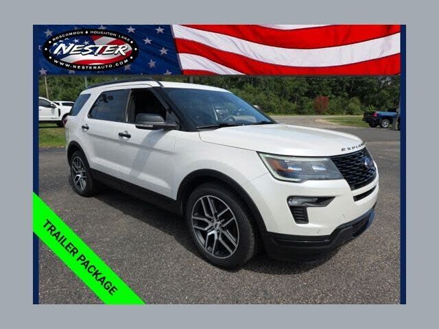2018 FORD Explorer