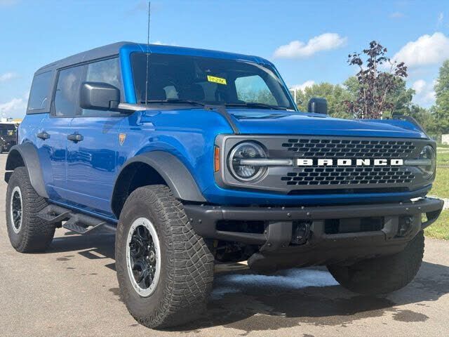 2023 FORD Bronco