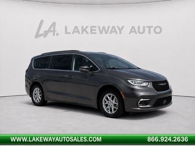 2022 CHRYSLER Pacifica