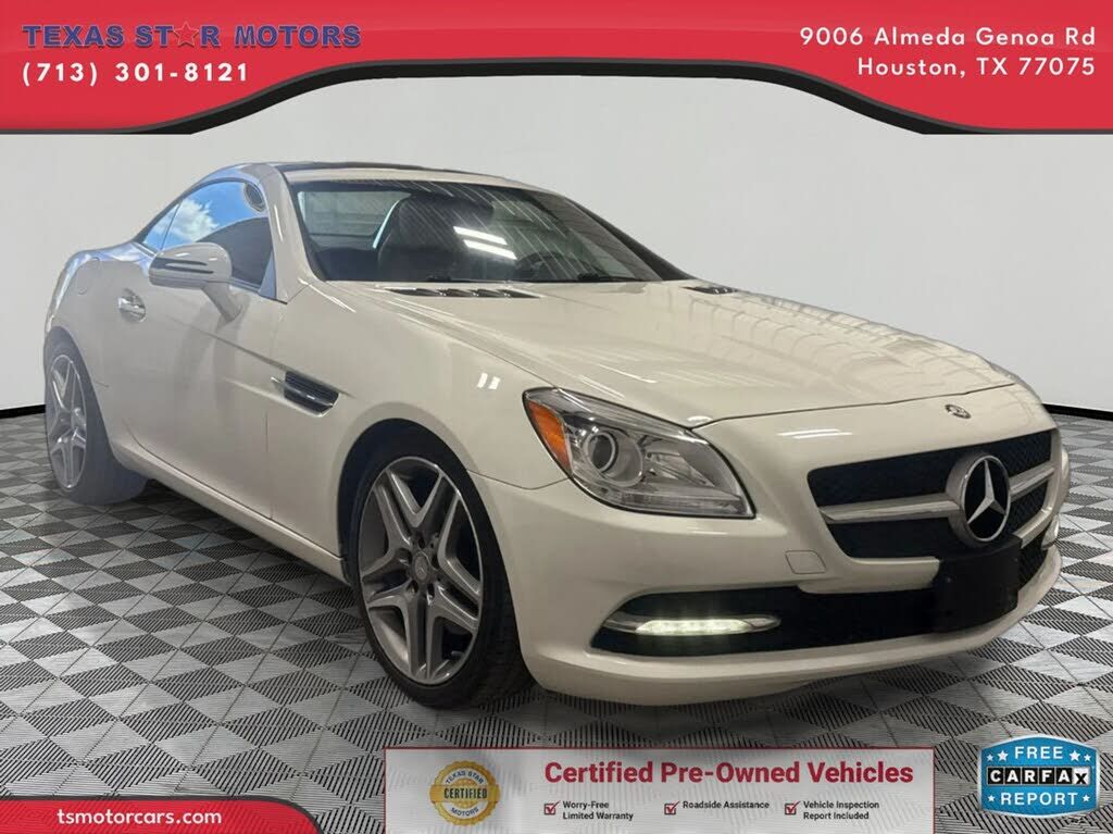 2016 MERCEDES-BENZ SLK-Class