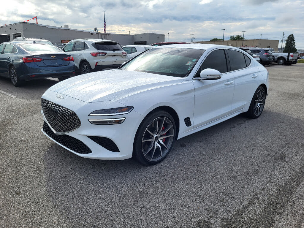 2025 GENESIS G70
