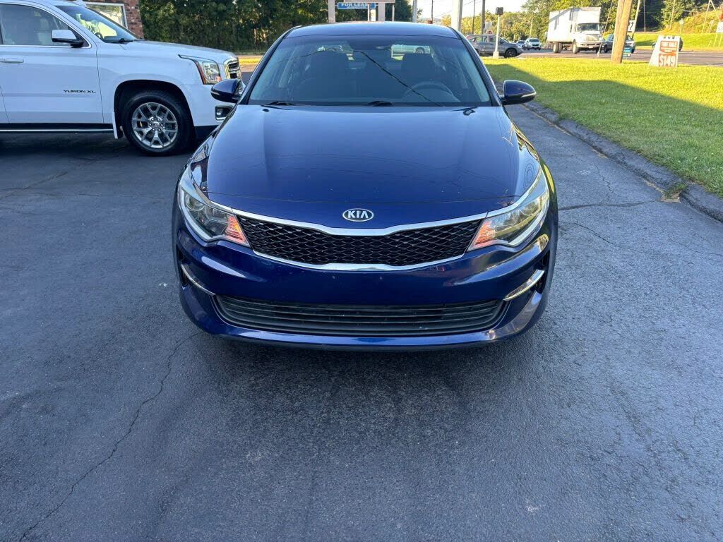 2017 KIA Optima