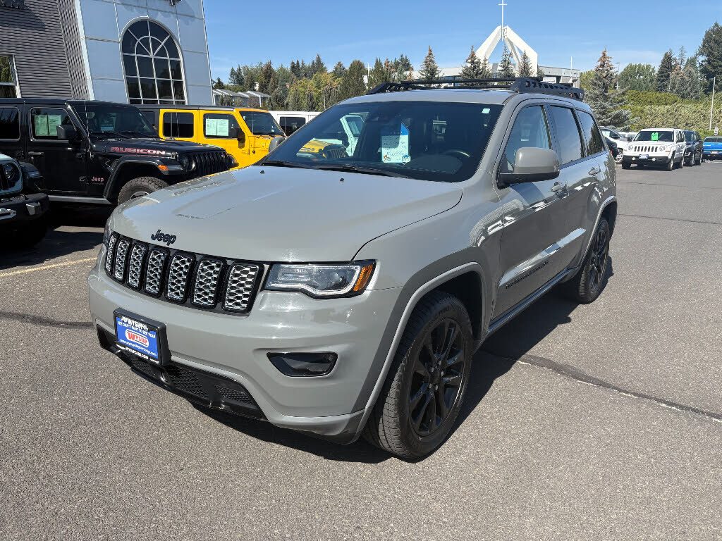 2022 JEEP Grand Cherokee