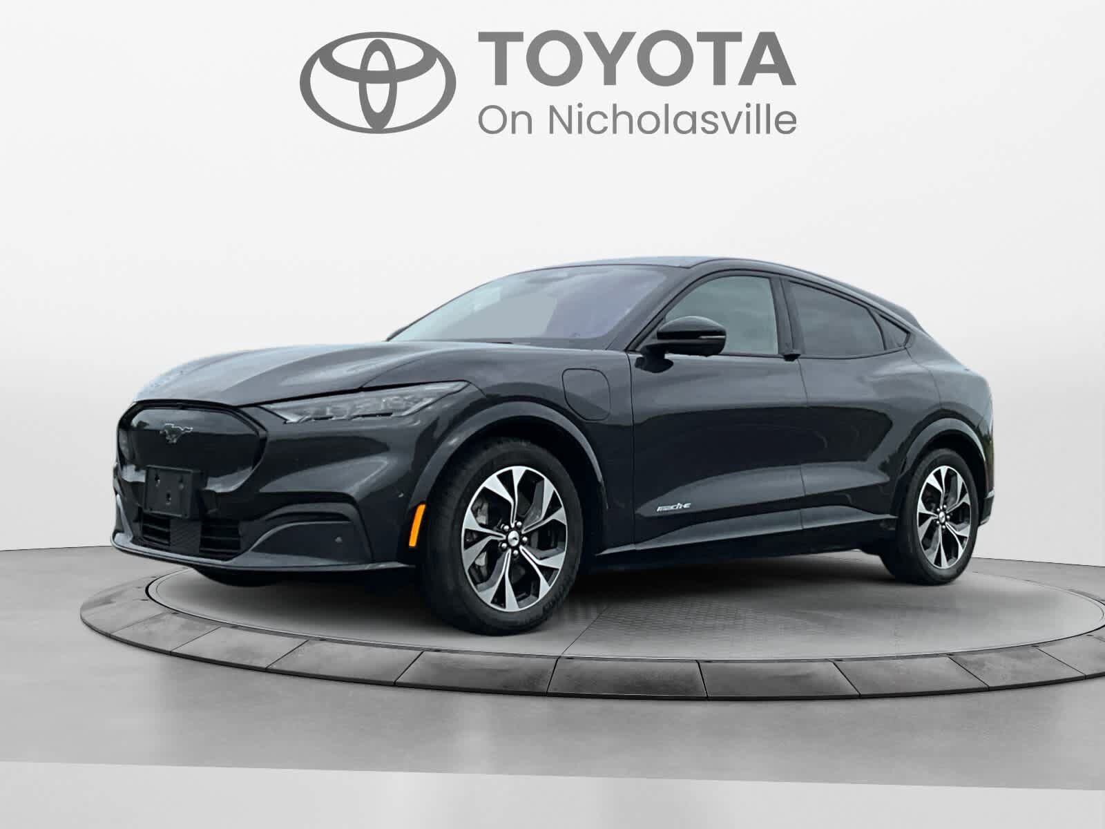 2021 FORD Mach-E