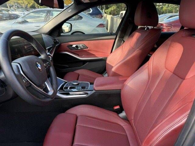 2023 BMW 330i
