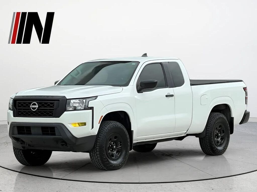 2022 NISSAN Frontier