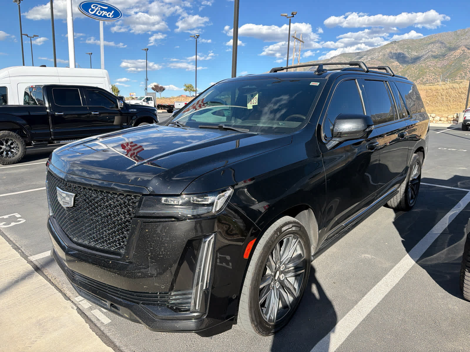 2021 CADILLAC Escalade ESV