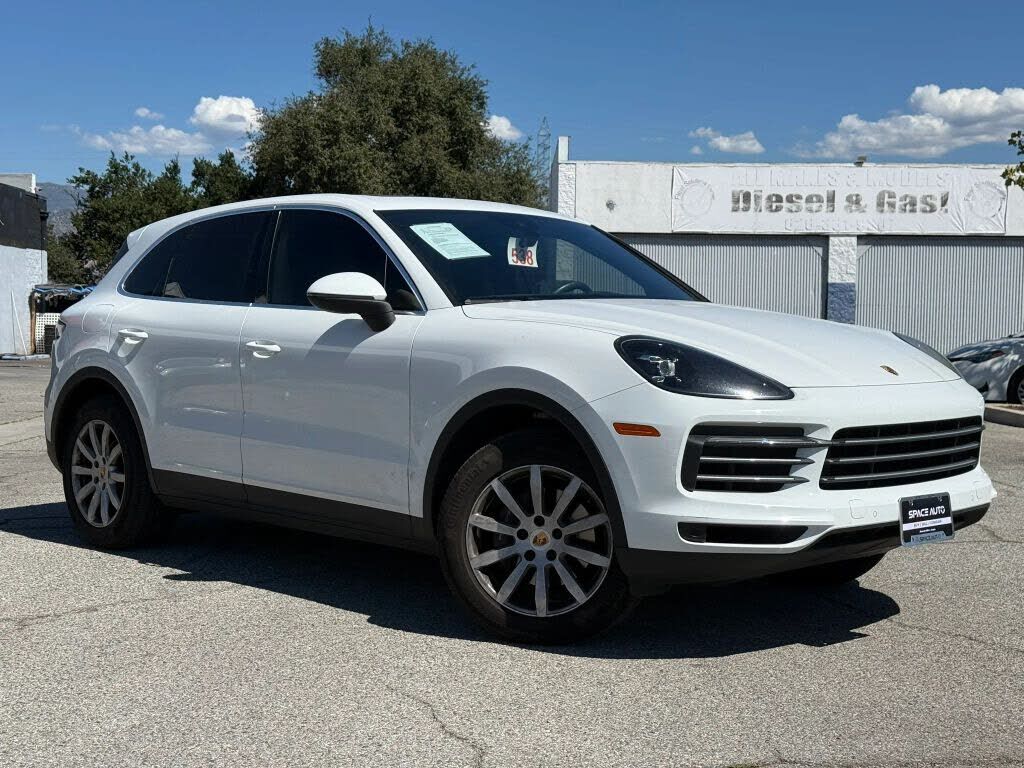 2019 PORSCHE Cayenne