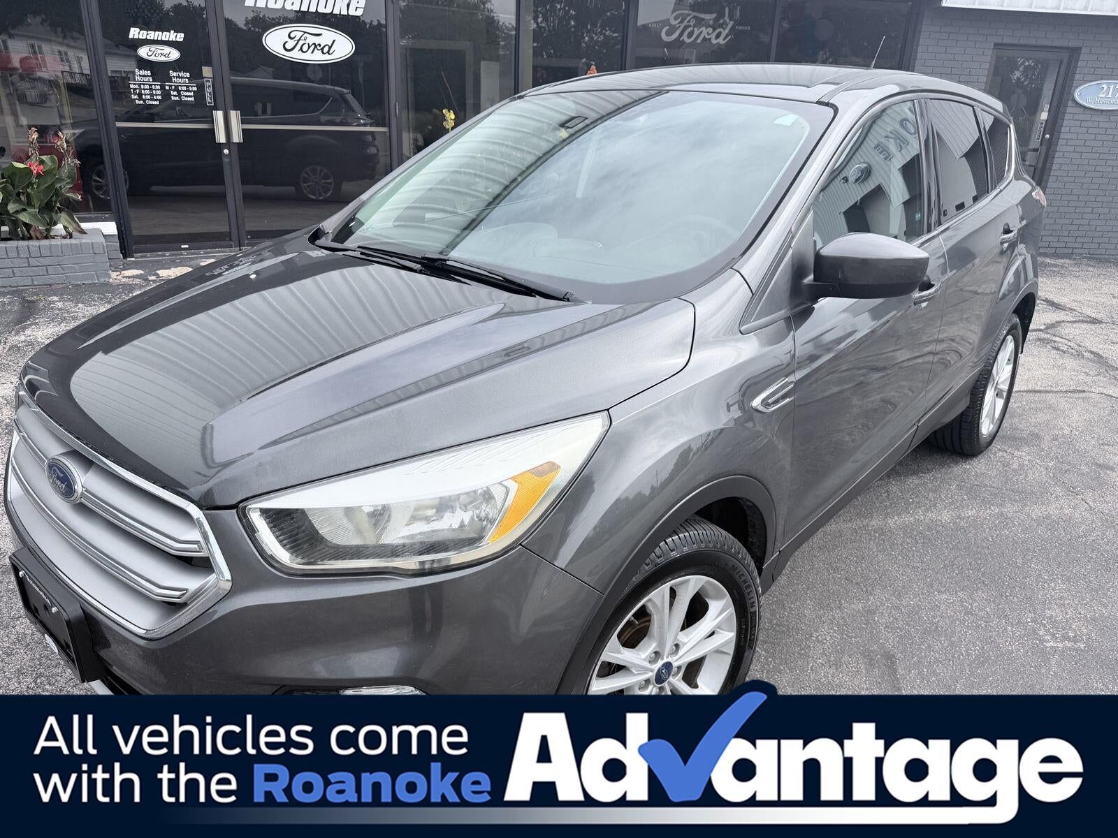 2017 FORD Escape
