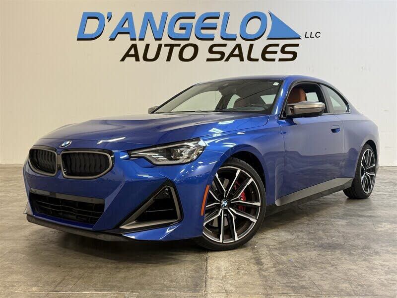 2022 BMW M2
