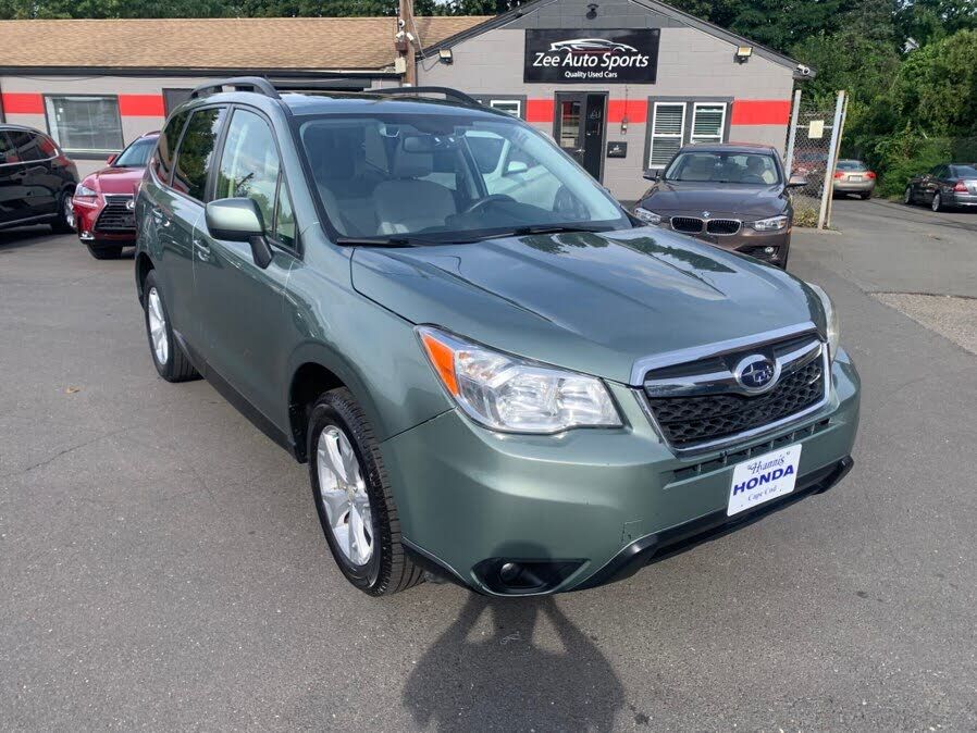 2015 SUBARU Forester