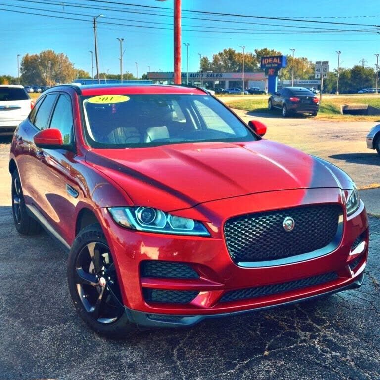 2017 JAGUAR F-Pace