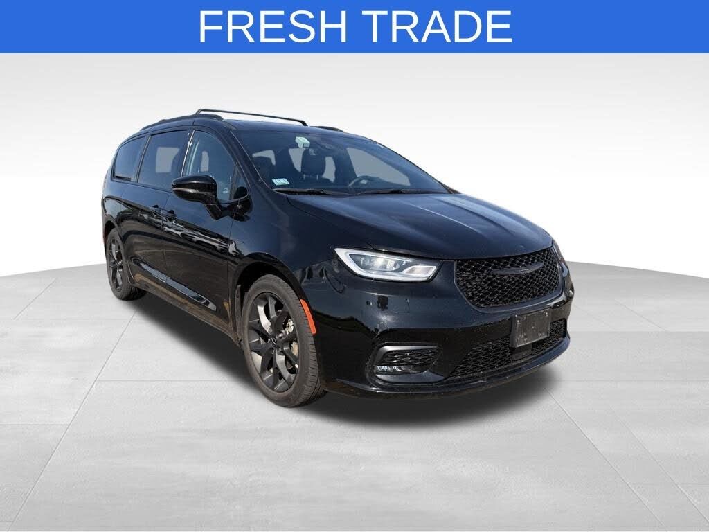 2025 CHRYSLER Pacifica