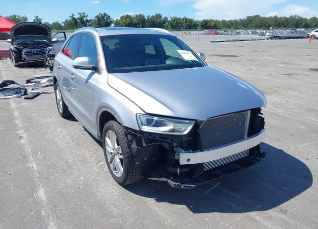 2016 AUDI Q3