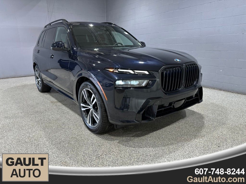 2027 BMW X7