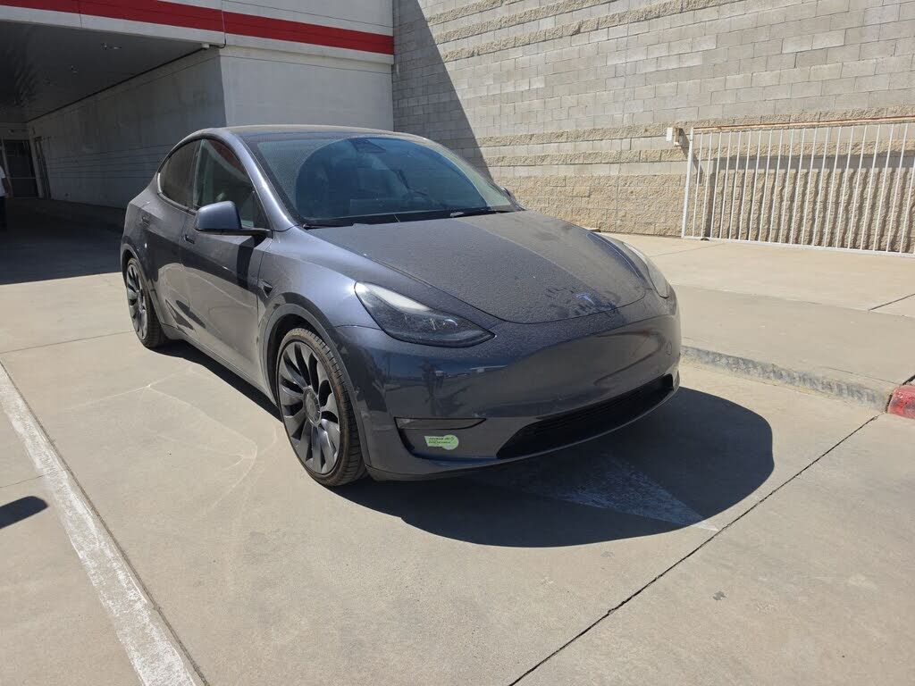 2022 TESLA Model Y