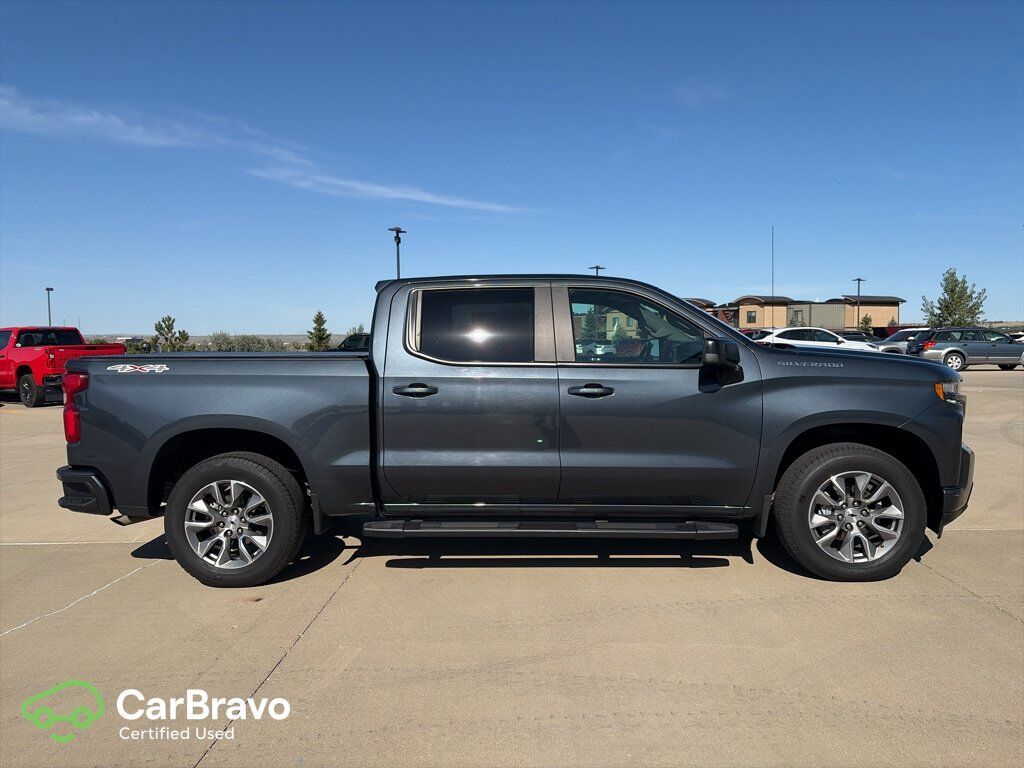 2021 CHEVROLET Silverado