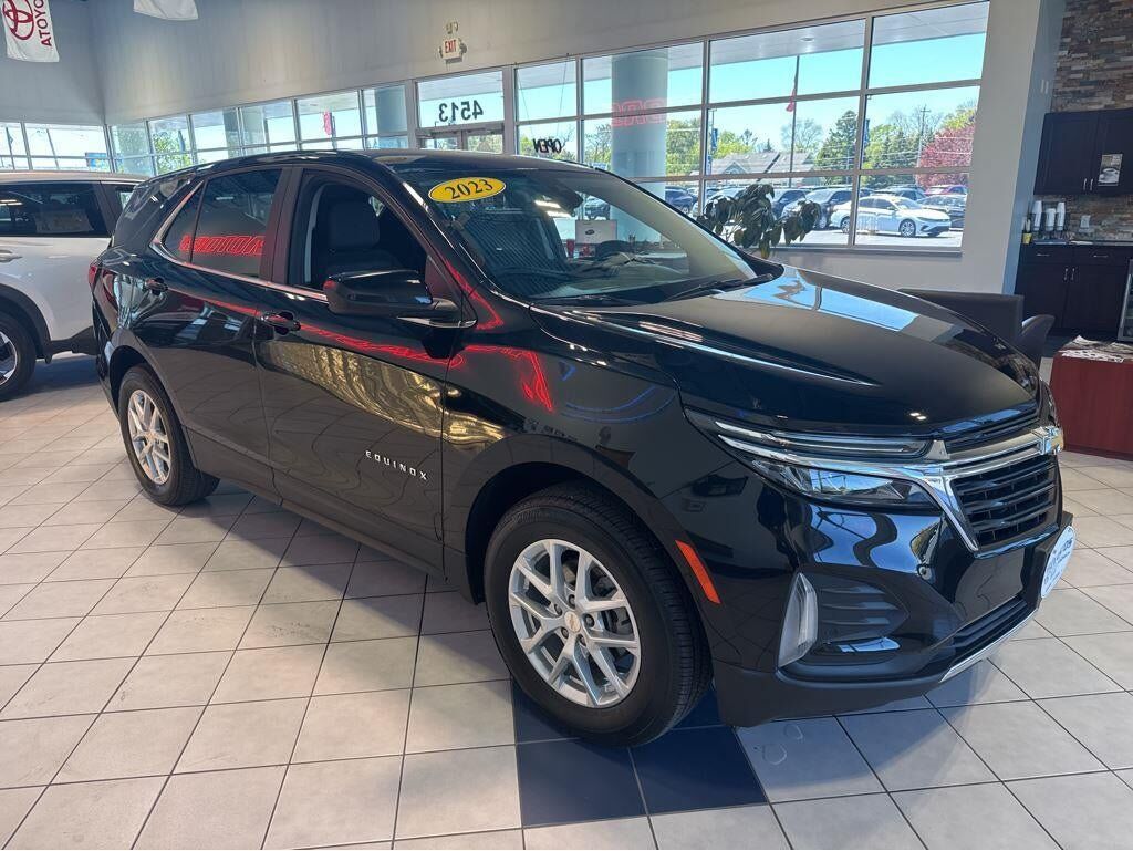 2023 CHEVROLET Equinox