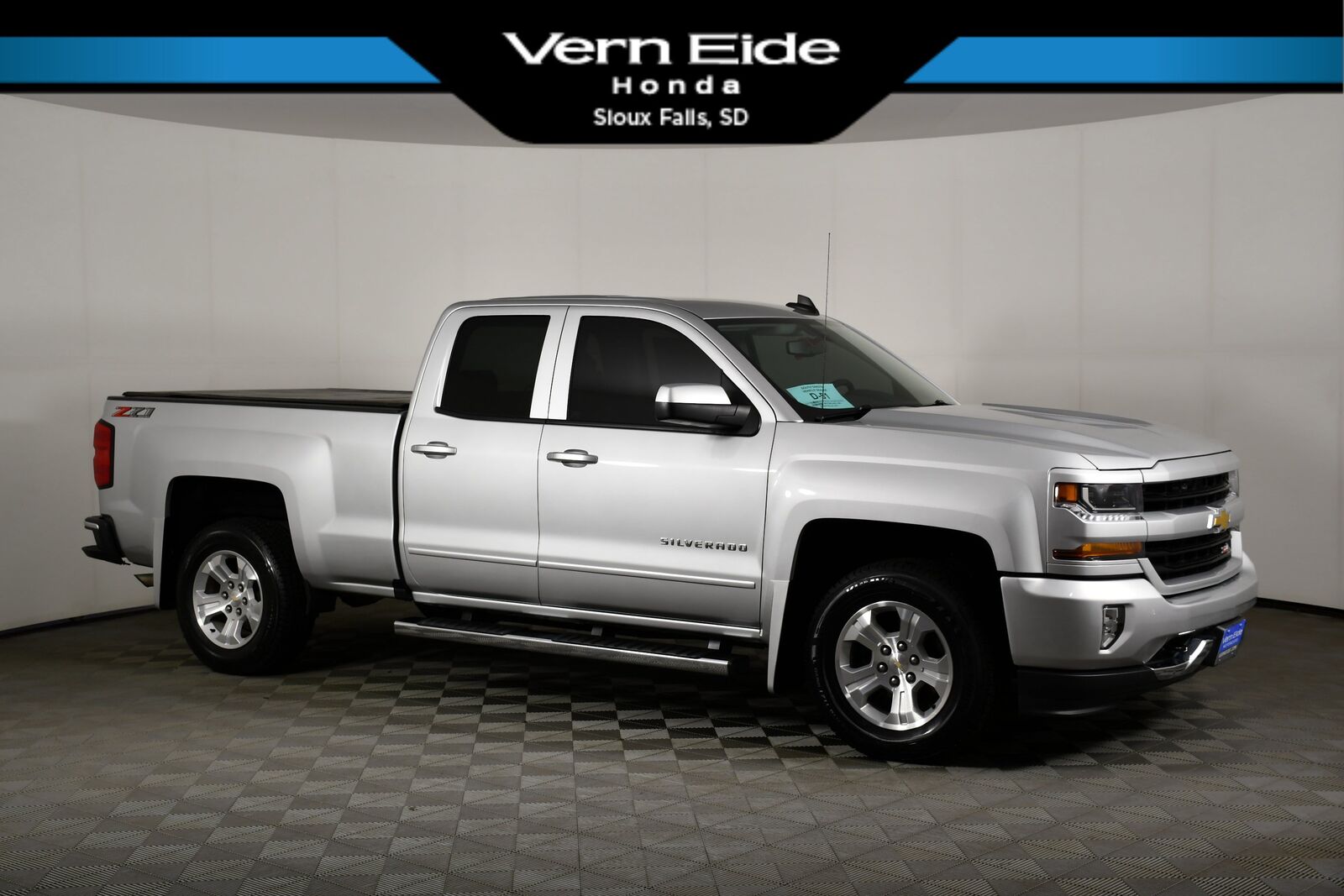 2019 CHEVROLET Silverado LD