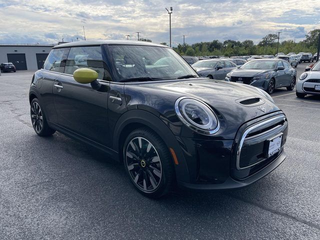 2024 MINI Hardtop