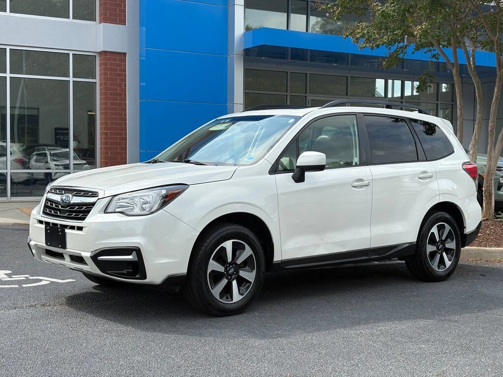2018 SUBARU Forester