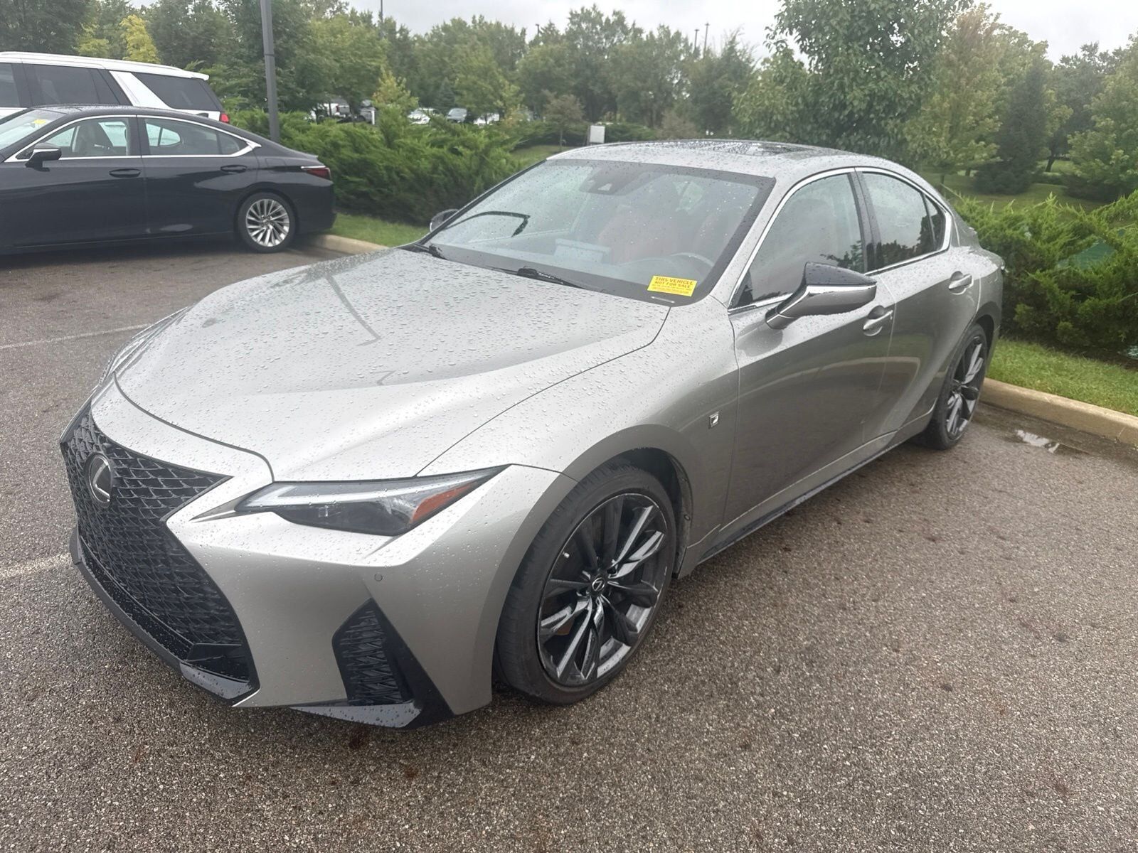 2022 LEXUS IS
