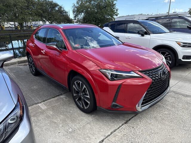 2024 LEXUS UX