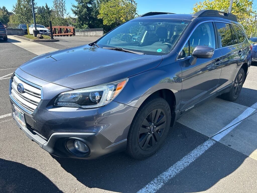 2016 SUBARU Outback